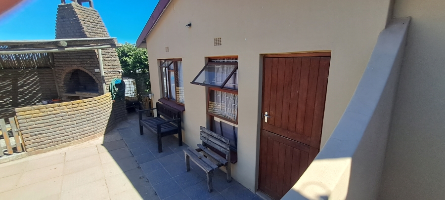 3 Bedroom Property for Sale in Vredenburg Western Cape